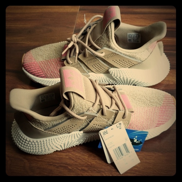Adidas Prophere Pink and Tan Size 6 Running Shoe - Picture 2 of 8